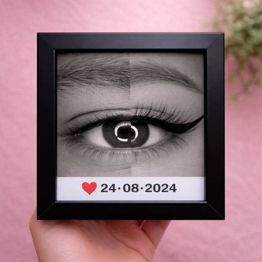Couple Eye Photo Frame